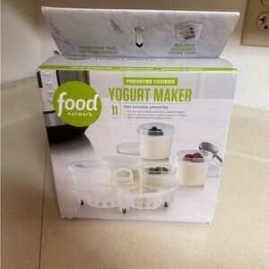 Food Network White and Green Pressure Cooker Yogurt Maker Set